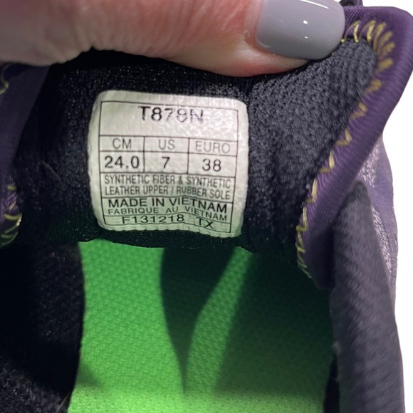 ASICS - runners - T878N - barely worn - size 7 - Picture 8 of 8